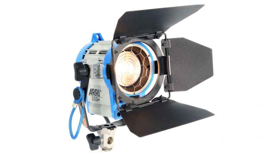 Arri Fresnel 300W